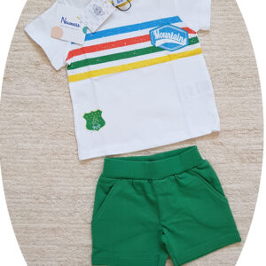 conjunto azul verde con camiseta de rayas multicolor cucumines